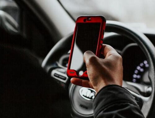 Can I Sue a Driver for Using Their Cell Phone During an Accident?